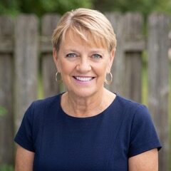 Sandi Lingren